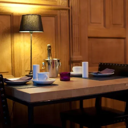 Bed and breakfast Charming 4*