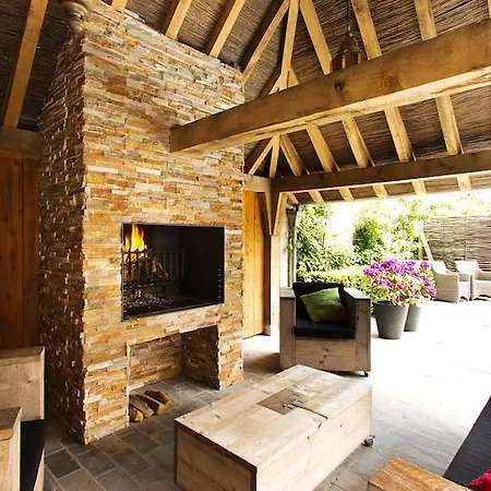 Charming 4* Brujas